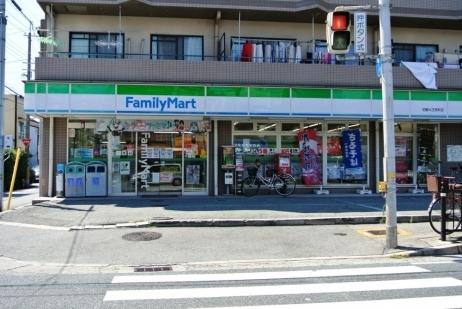 ファミリーマート尼崎大庄西町店：544m
