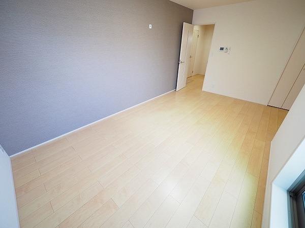 フジパレス西本町北通Ⅰ番館（303） リビング