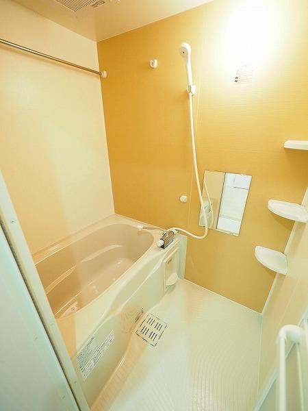 フジパレス西本町北通Ⅰ番館（303） バス／シャワー