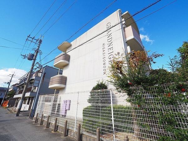 グランドネイジュ東園田（303） 外観