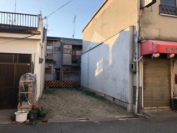 森本一括貸ガレージ（1） 駐車場