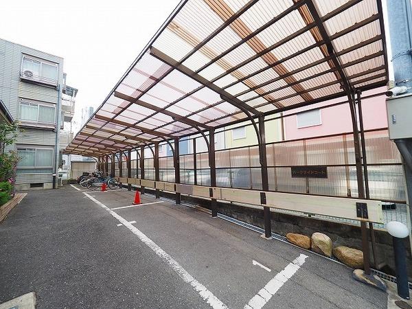 パークサイドコート（202） 駐車場