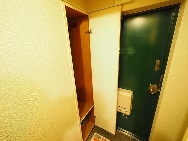 アーバンハイツテラモト（212） 収納