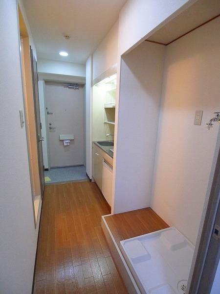 アクティ塚口（305） 玄関