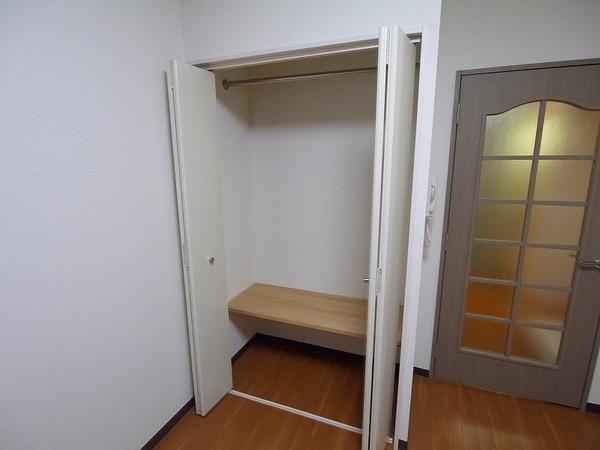 アクティ塚口（601） 収納