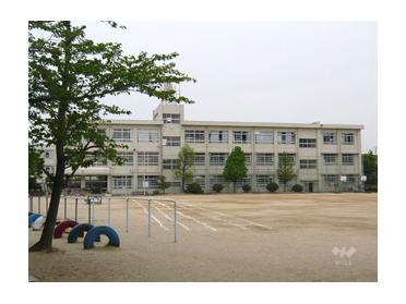 尼崎市立潮小学校：320m