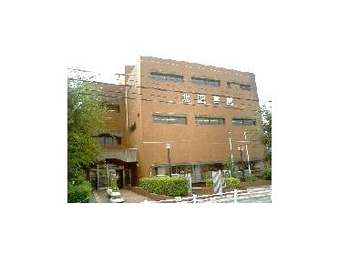 園田学園女子大学図書館：822m