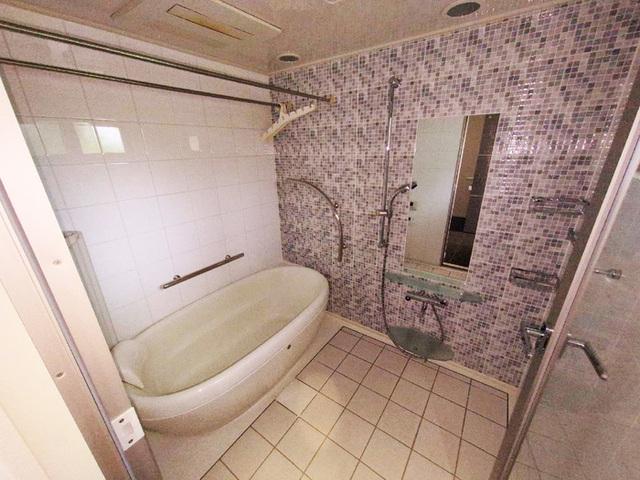西宮サニーヒルズ　12･13･14号地（12） バス／シャワー