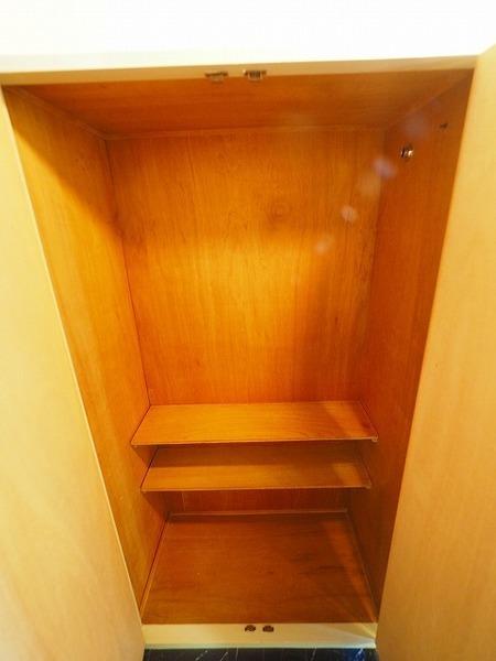 パルコ壱番館 収納