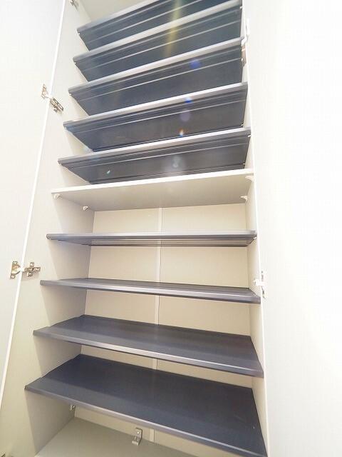 森本マンション 収納