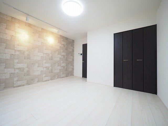 フジパレス長洲公園Ⅰ番館（101） リビング