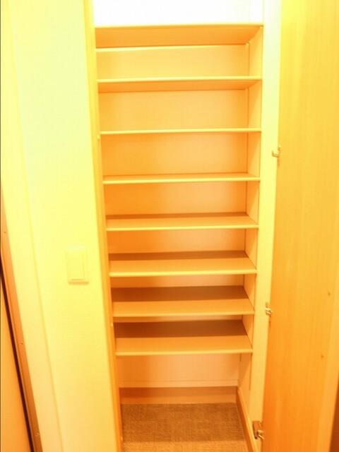 ヴェラ ロホ（102） 部屋画像