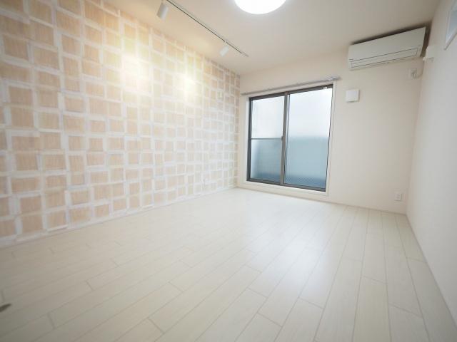 フジパレス東園田サウス（301） リビング