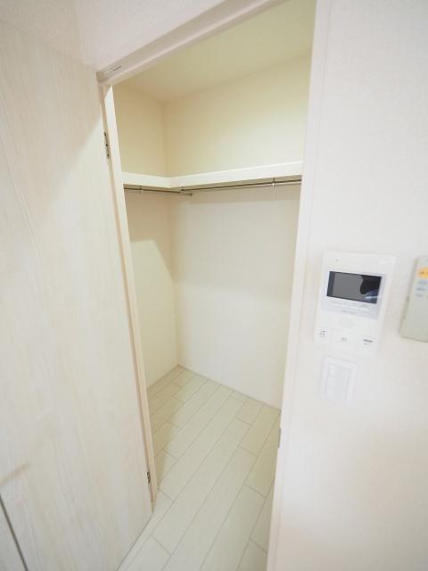 フジパレス東園田サウス（301） 収納