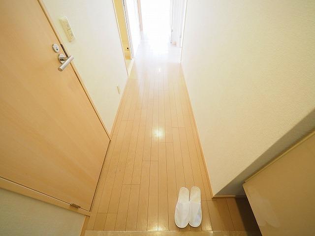 ベレッツァ尼崎 玄関