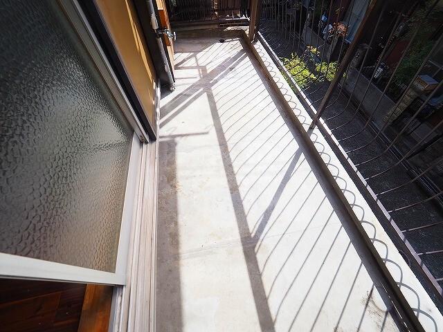 東園田６丁目貸家 バルコニー