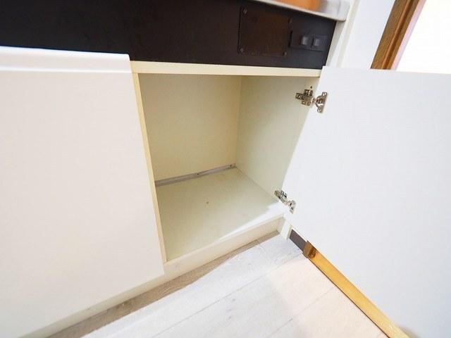 塚口タイニープラザⅡ（302） 収納