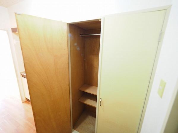 パルコ壱番館 収納