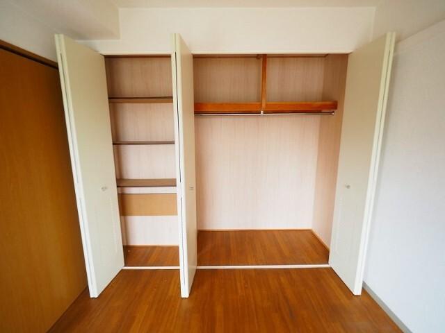 エスタブレ（406） 収納