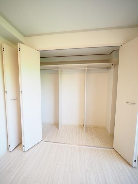 グランリッチ園田（301） 収納