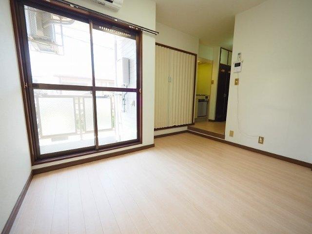 ロイヤルメゾン塚口Ⅹ（202） 部屋画像