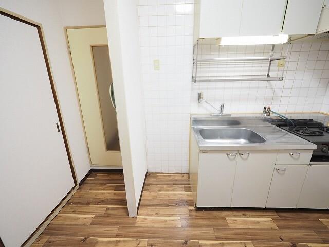 シロハイヌ尼崎（402） キッチン