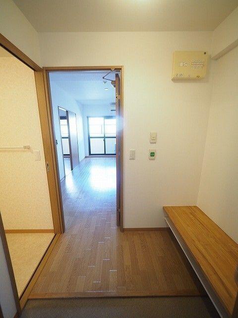 エスペランサ藤井Ⅱ（410） 玄関