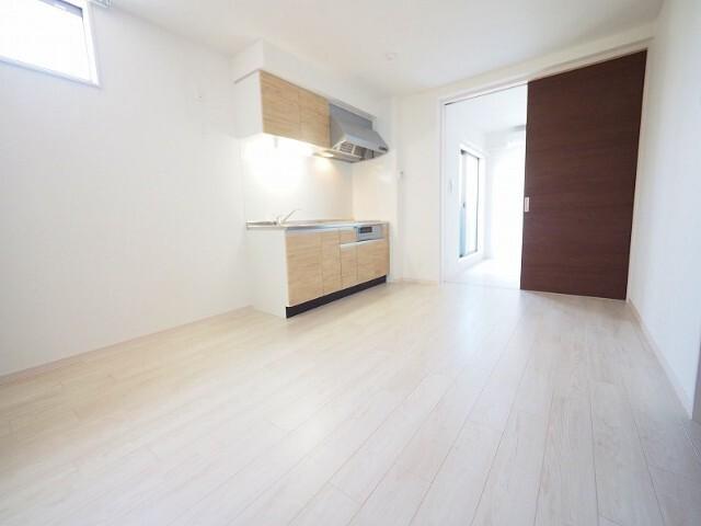 The Residence 大庄西町（203） リビング