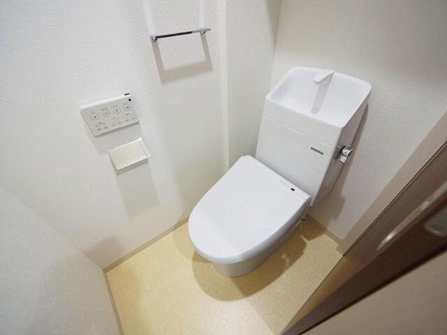 The Residence 大庄西町（102） トイレ