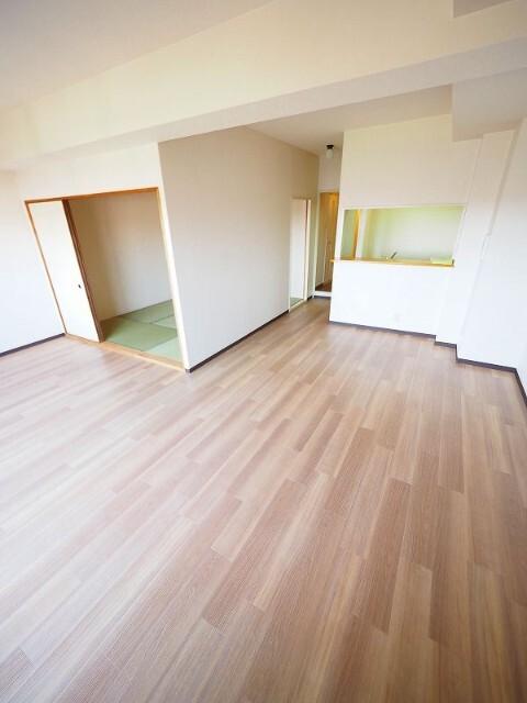 アルコ北園田（303） リビング