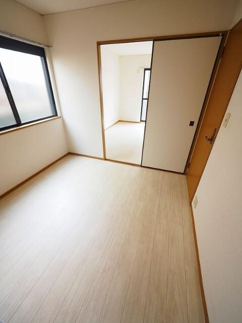 エトワールハイム立花（102） 室内