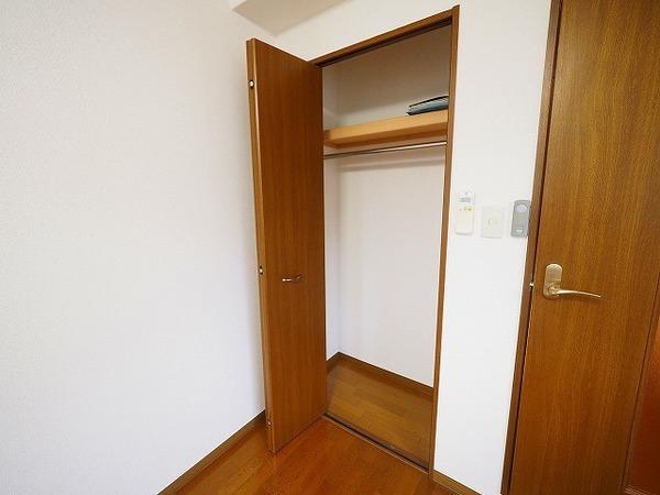 ＣＯＺＹセイケン参番館（402） 収納
