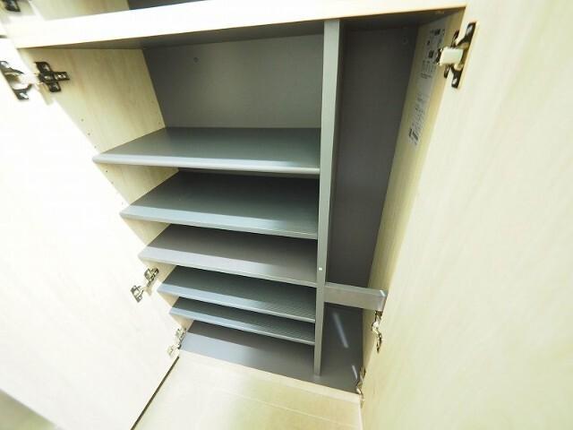 ベルデュールメゾン柊（202） 収納