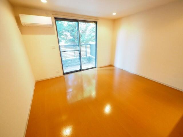 尼崎市上ノ島町アパート リビング