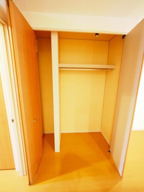 尼崎市上ノ島町アパート 収納