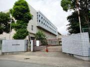 尼崎市立南武庫之荘中学校：592m