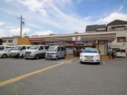 セブンイレブン尼崎額田町店：175m