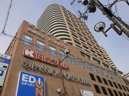 エディオン立花店：573m