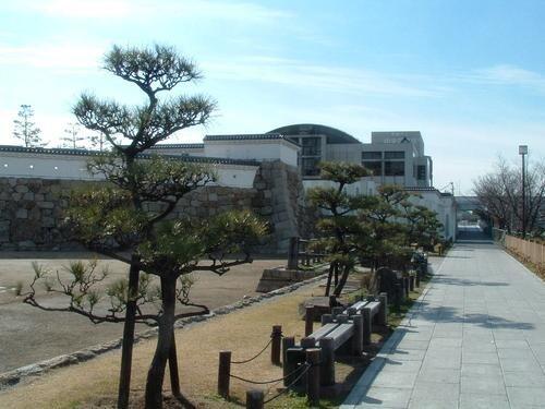 尼崎城址公園：607m