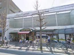 （株）モンマルシェ西武庫本店：800m