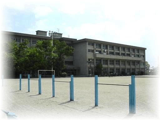 尼崎市立武庫庄小学校：741m