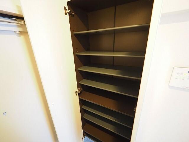 D-room塚口町（103） 収納
