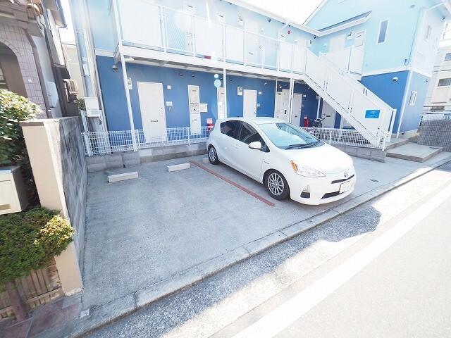 アメニティ塚口（103） 駐車場
