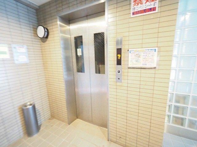 猪名寺パークマンションII（502） エントランス