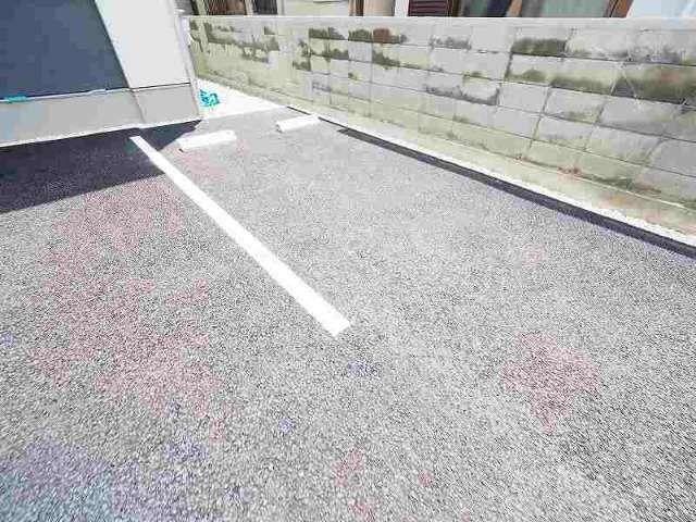 LEGGERO武庫川（203） 駐車場