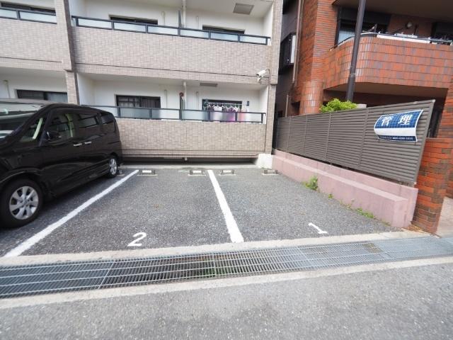 セルジュＹＳ東園田（403） 駐車場