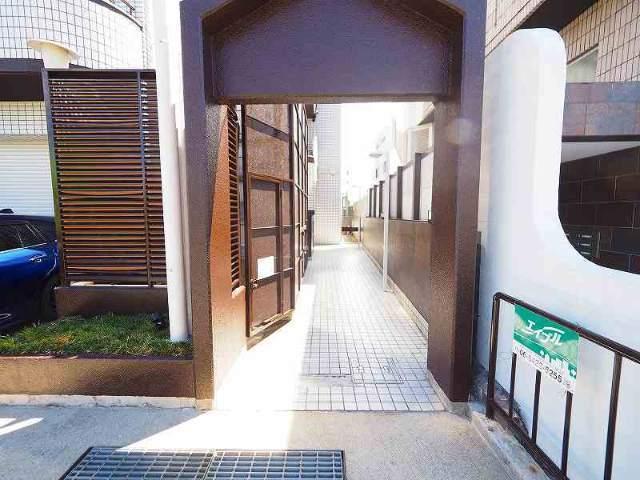 サンパレス21新明（403） エントランス