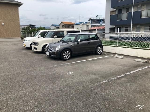 サンハイム常吉（202） 駐車場