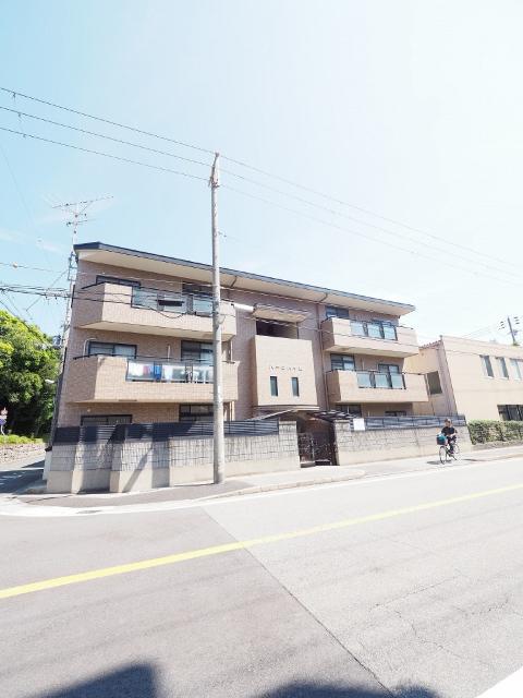 パークハイム（102） 外観
