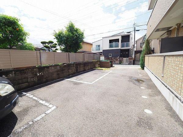 グレースＷＡＫＯ（202） 駐車場